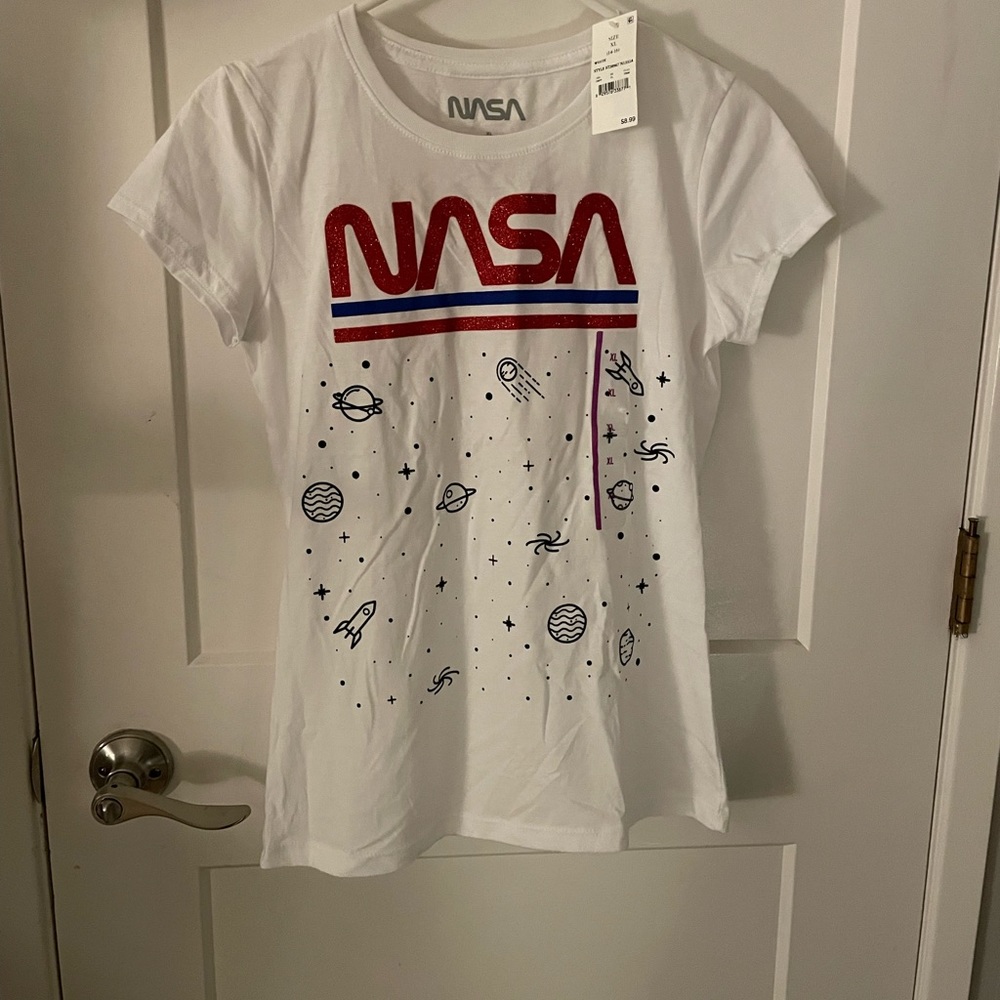 Never been worn before, new with tags, NASA, 14-16 girls short tee